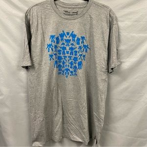 Transformers Super 7 men’s tee Autobots and Decipticons men’s tee Size XL